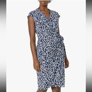 Lark & Ro Cap Sleeves Wrap Dress Blue Floral Print Size Large